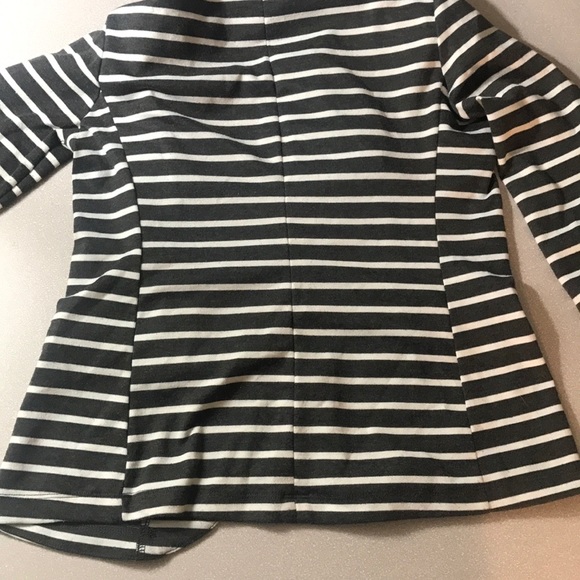 Xhilaration blazer gray white striped small CUTE! - Picture 5 of 5